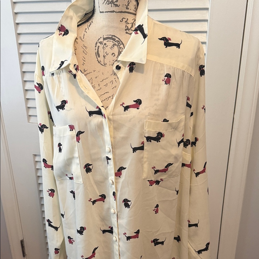 torrid Cream Button-Up Blouse with Black and Red Dachshund Print